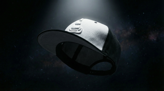 Boné Cone Classics - PRETOEBRANCO#